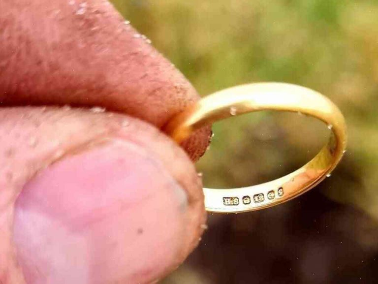 Woman finds wedding ring she 'buried in a potato field'