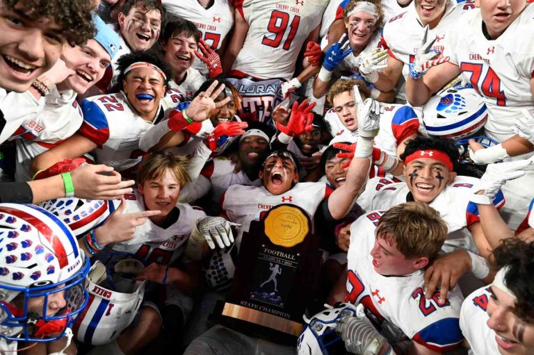 CMollechamps beat Valor Christian in 2017 5A football title game